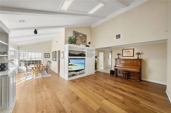 21091 Chubasco, Huntington Beach, CA 92646