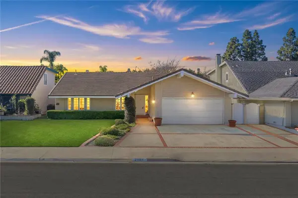 21091 Chubasco, Huntington Beach, CA 92646