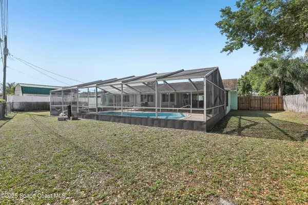 966 Levitt Pkwy, Rockledge, FL 32955