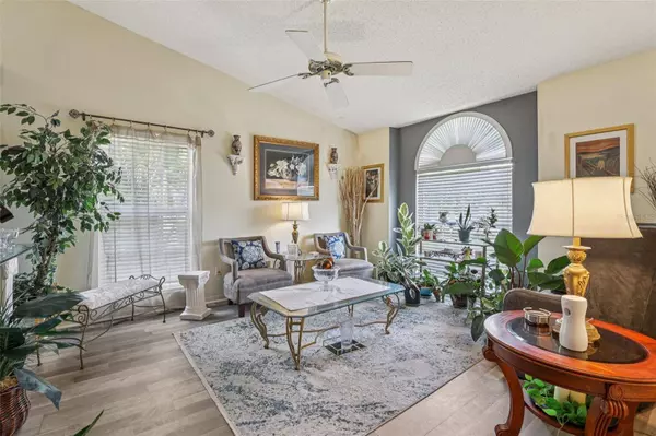 8407 FORT THOMAS WAY, Orlando, FL 32822