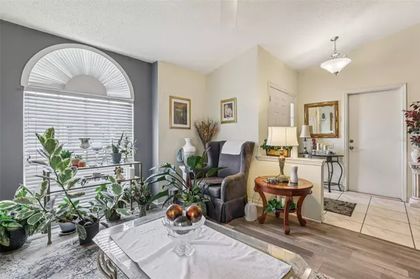 8407 FORT THOMAS WAY, Orlando, FL 32822