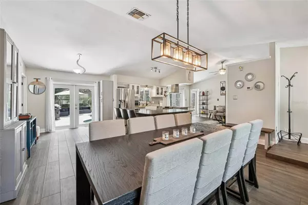 227 HOLIDAY LN, Winter Springs, FL 32708