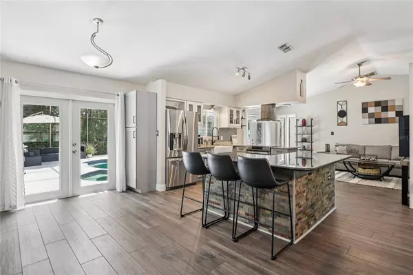 227 HOLIDAY LN, Winter Springs, FL 32708