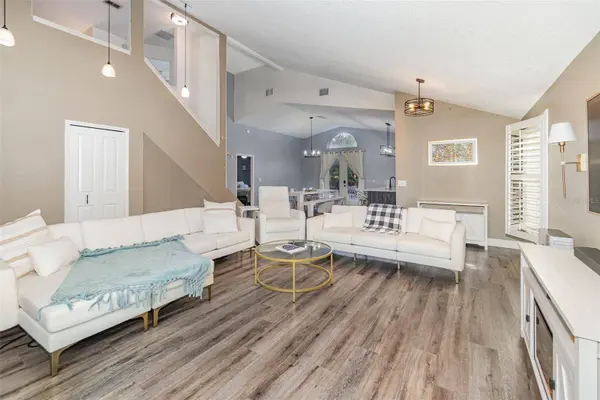 210 IMPERIAL RIDGE CT, Oviedo, FL 32765