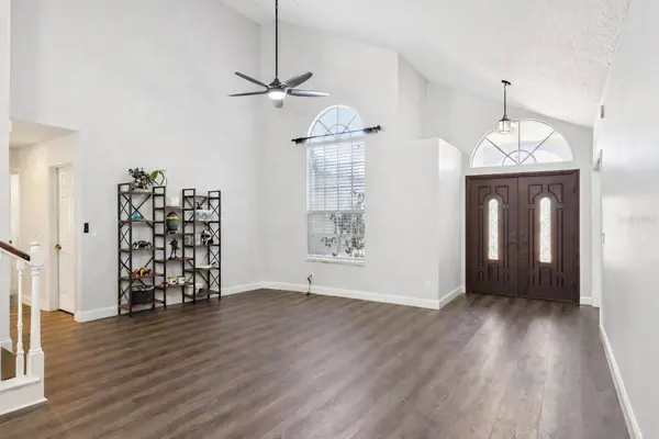 2205 BLOSSOMWOOD DR, Oviedo, FL 32765