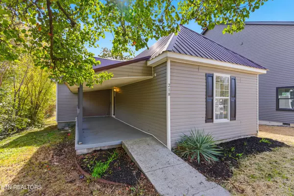 218 Morelia Ave, Knoxville, TN 37917