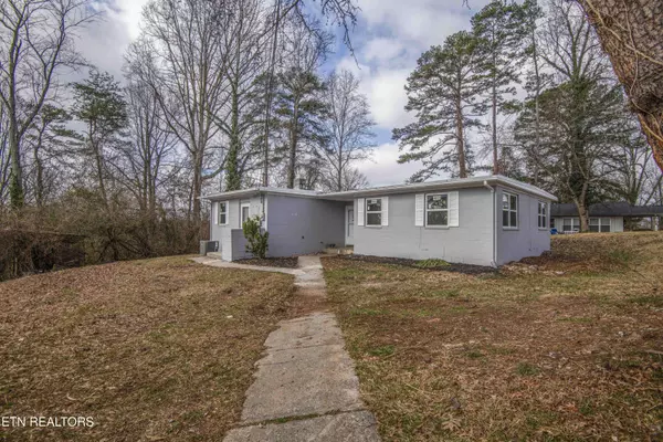 110 Paine LN, Oak Ridge, TN 37830