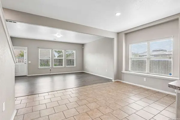 5822 Tranquil Dawn, San Antonio, TX 78218