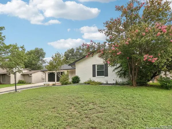 2727 Belvoir Dr, San Antonio, TX 78230