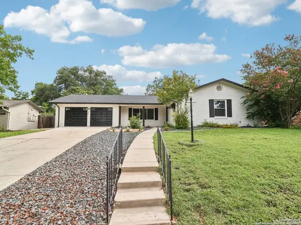 2727 Belvoir Dr, San Antonio, TX 78230