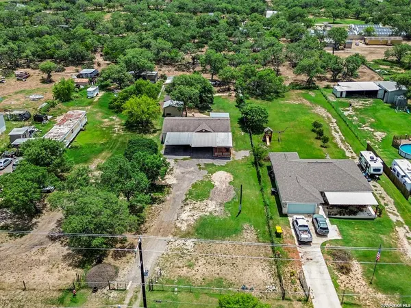 7176 BURSHARD RD, San Antonio, TX 78263