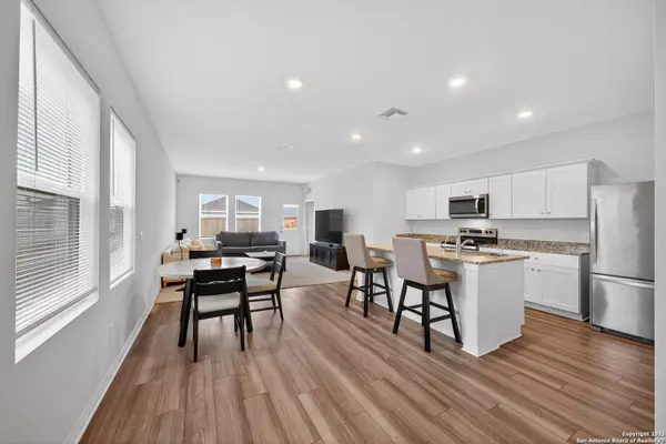 7710 Fern Hollow, San Antonio, TX 78252