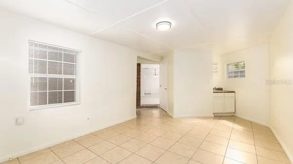 1040 MAXEY DR, Winter Garden, FL 34787