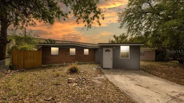 1040 MAXEY DR, Winter Garden, FL 34787