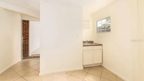 1040 MAXEY DR, Winter Garden, FL 34787