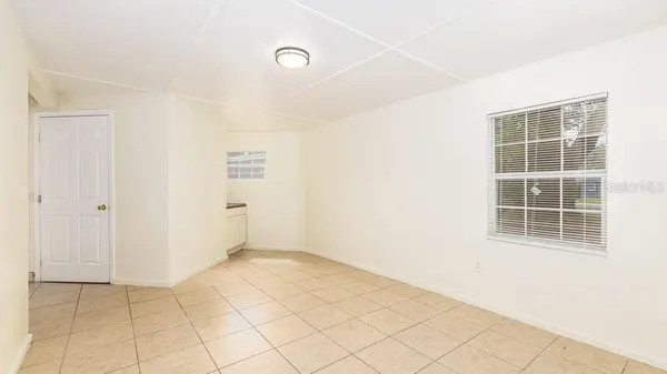 1040 MAXEY DR, Winter Garden, FL 34787