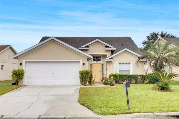 1208 CEDARWOOD WAY