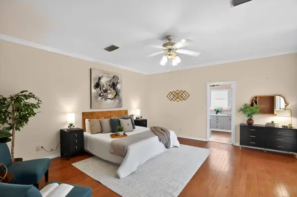310 Woodland Oaks TRL, Buda, TX 78610