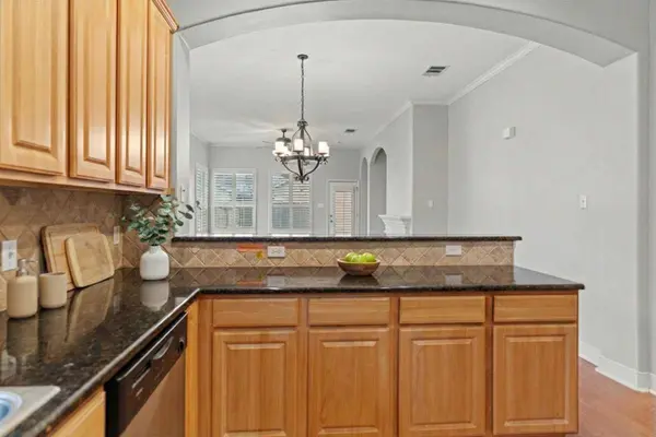 2210 Onion Creek PKWY #1404, Austin, TX 78747