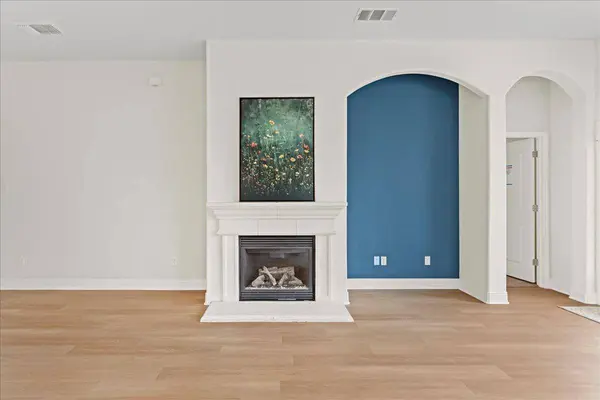 2210 Onion Creek PKWY #604, Austin, TX 78747