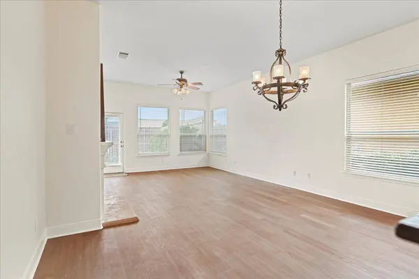 2210 Onion Creek PKWY #604, Austin, TX 78747