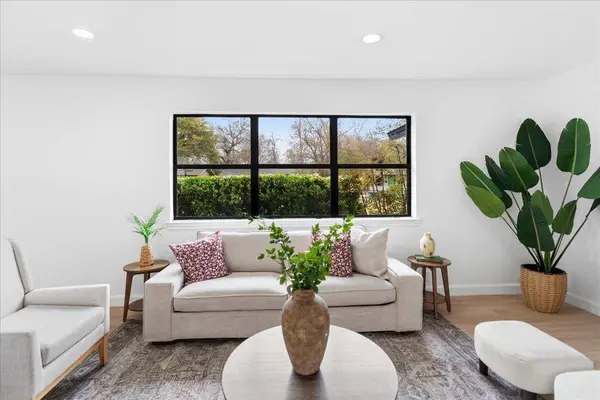 1109 Arcadia Ave, Austin, TX 78757