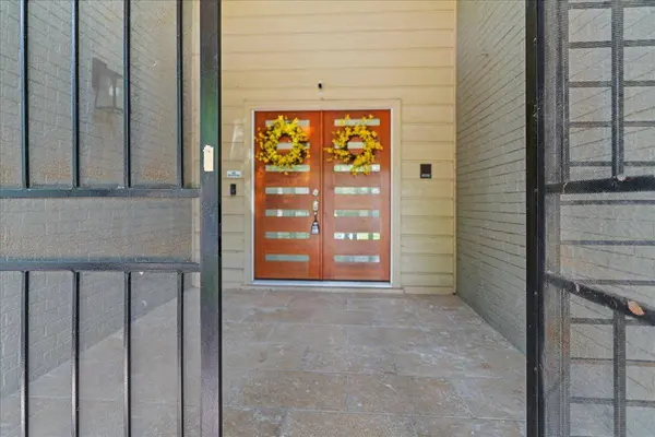 10408 Pinehurst DR, Austin, TX 78747