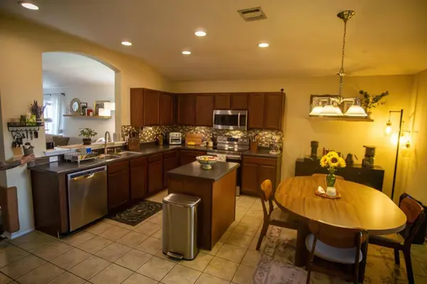 5209 English Glade DR, Austin, TX 78724