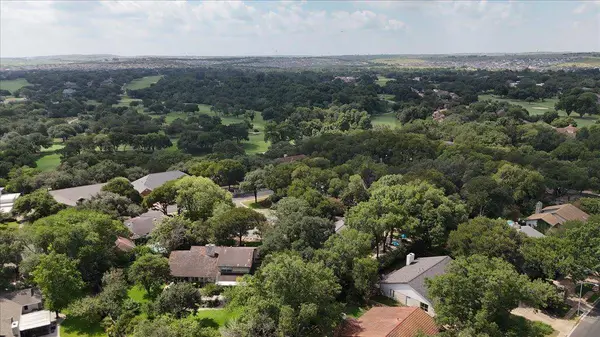10403 Pinehurst DR, Austin, TX 78747