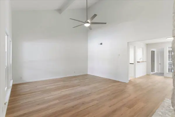 2217 Onion Creek PKWY #121, Austin, TX 78747