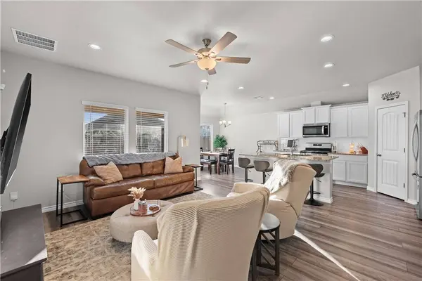 7713 Bronco Buster DR, Corpus Christi, TX 78414