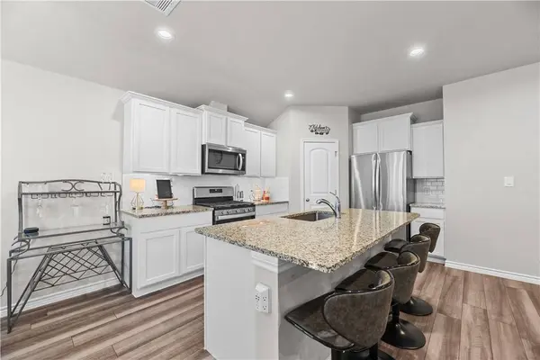 7713 Bronco Buster DR, Corpus Christi, TX 78414