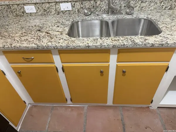 5435 Callaghan UNIT 1, San Antonio, TX 78228