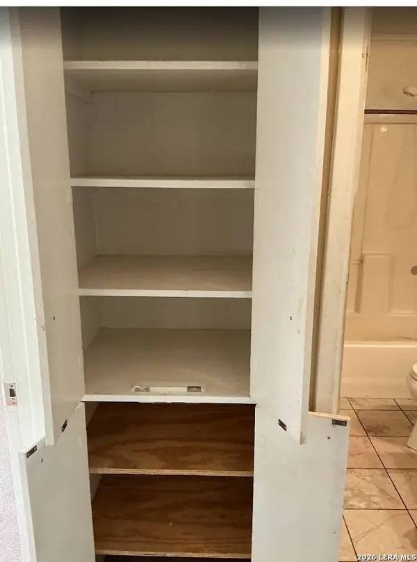 4330 Sunnyvale, San Antonio, TX 78217-4320