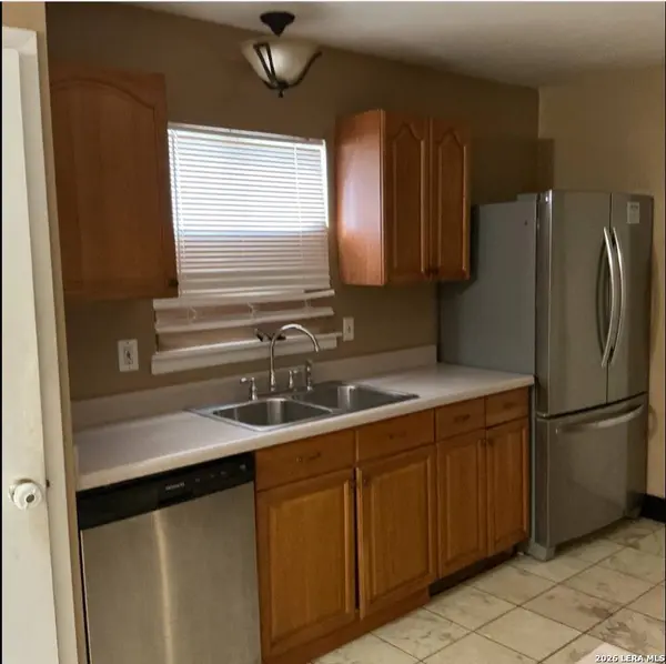 4330 Sunnyvale, San Antonio, TX 78217-4320