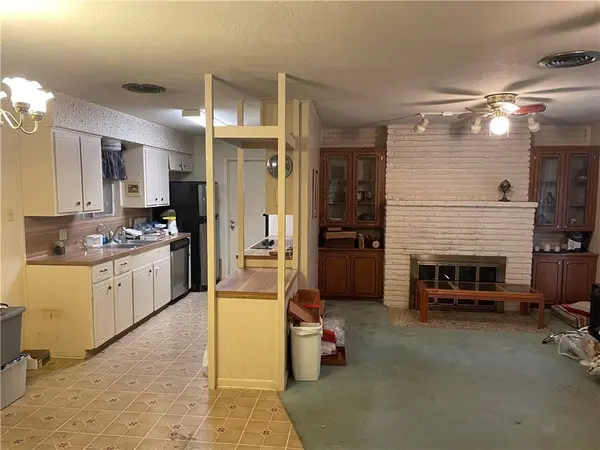 5406 Fresno DR, Corpus Christi, TX 78411