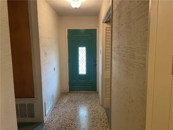 5406 Fresno DR, Corpus Christi, TX 78411