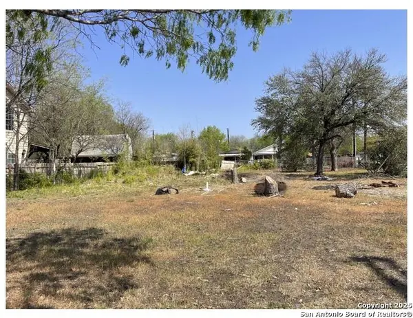 307 Randall Ave., San Antonio, TX 78237