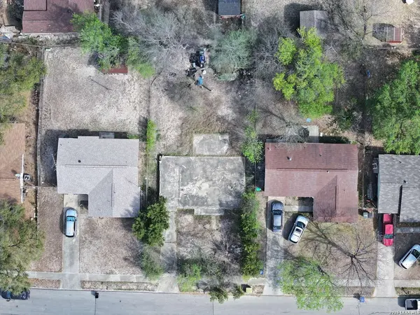 5423 Brookhill St, San Antonio, TX 78228