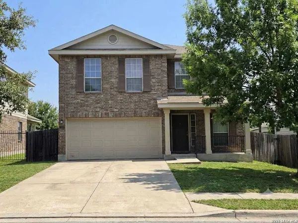 10220 CRYSTAL VW, Universal City, TX 78148
