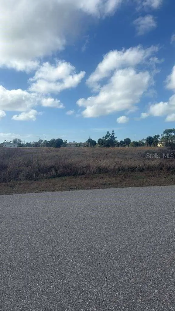 53 LATEEN SAIL DR, Placida, FL 33946