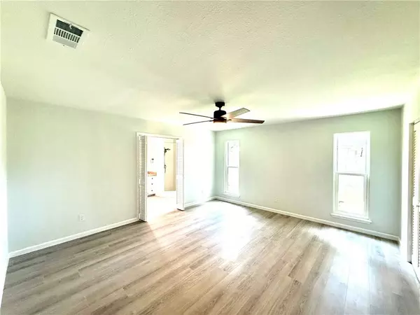 4126 Crenshaw DR, Corpus Christi, TX 78413