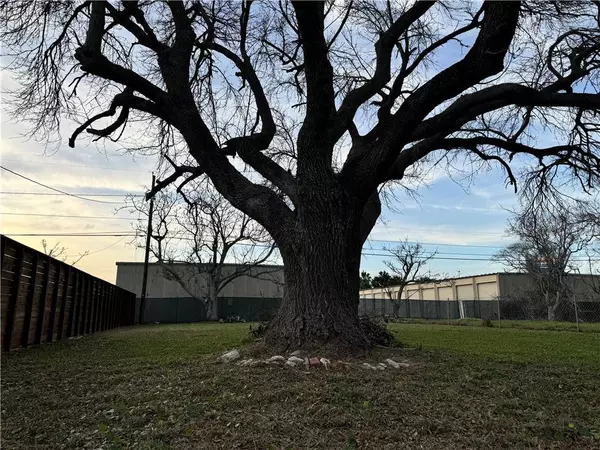 1210 Baywood, Corpus Christi, TX 78418