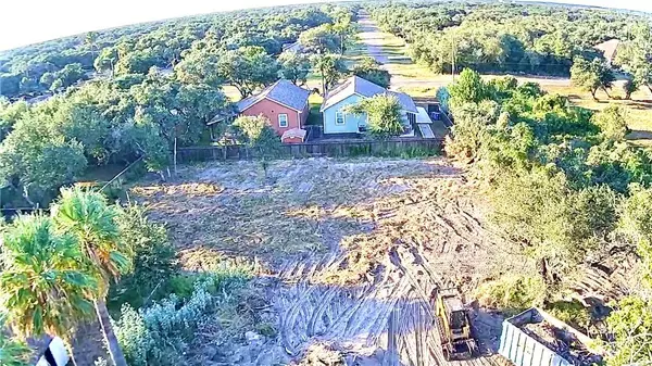 807 N Moline ST, Rockport, TX 78382