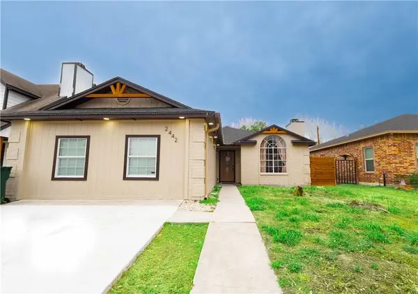 2442 Bevecrest DR, Corpus Christi, TX 78415