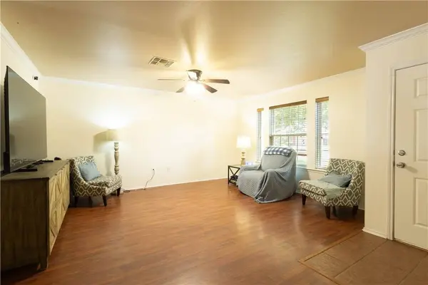 1220 Sacramento, Portland, TX 78374