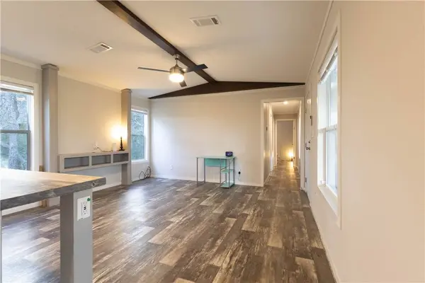 1212 Fort Worth ST, Rockport, TX 78382