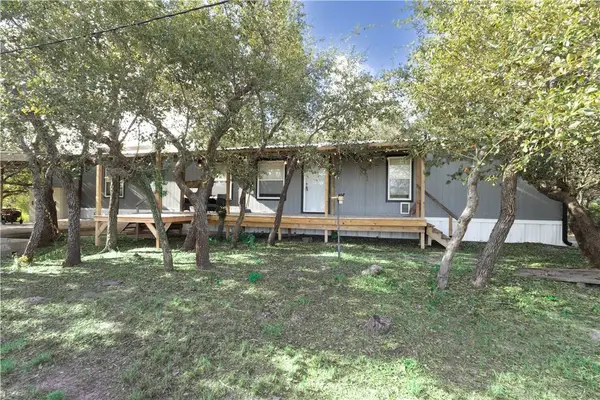 1212 Fort Worth ST