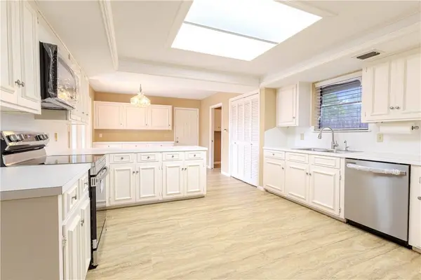 918 Delta DR, Corpus Christi, TX 78412