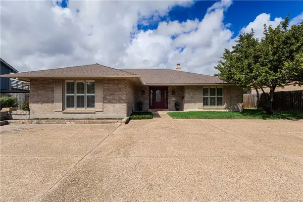 918 Delta DR, Corpus Christi, TX 78412